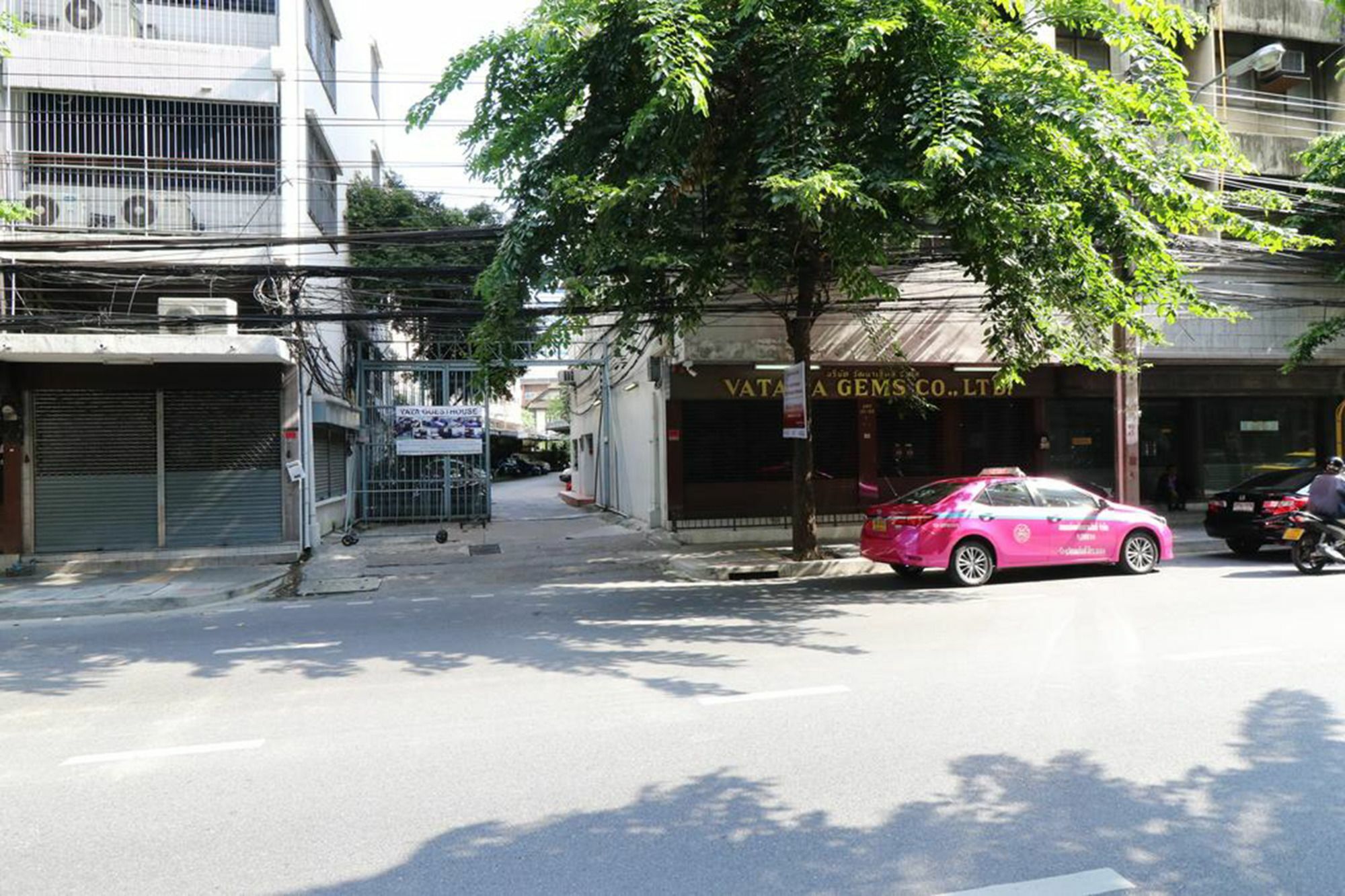 Yaya Guesthouse Bangkok Exterior foto