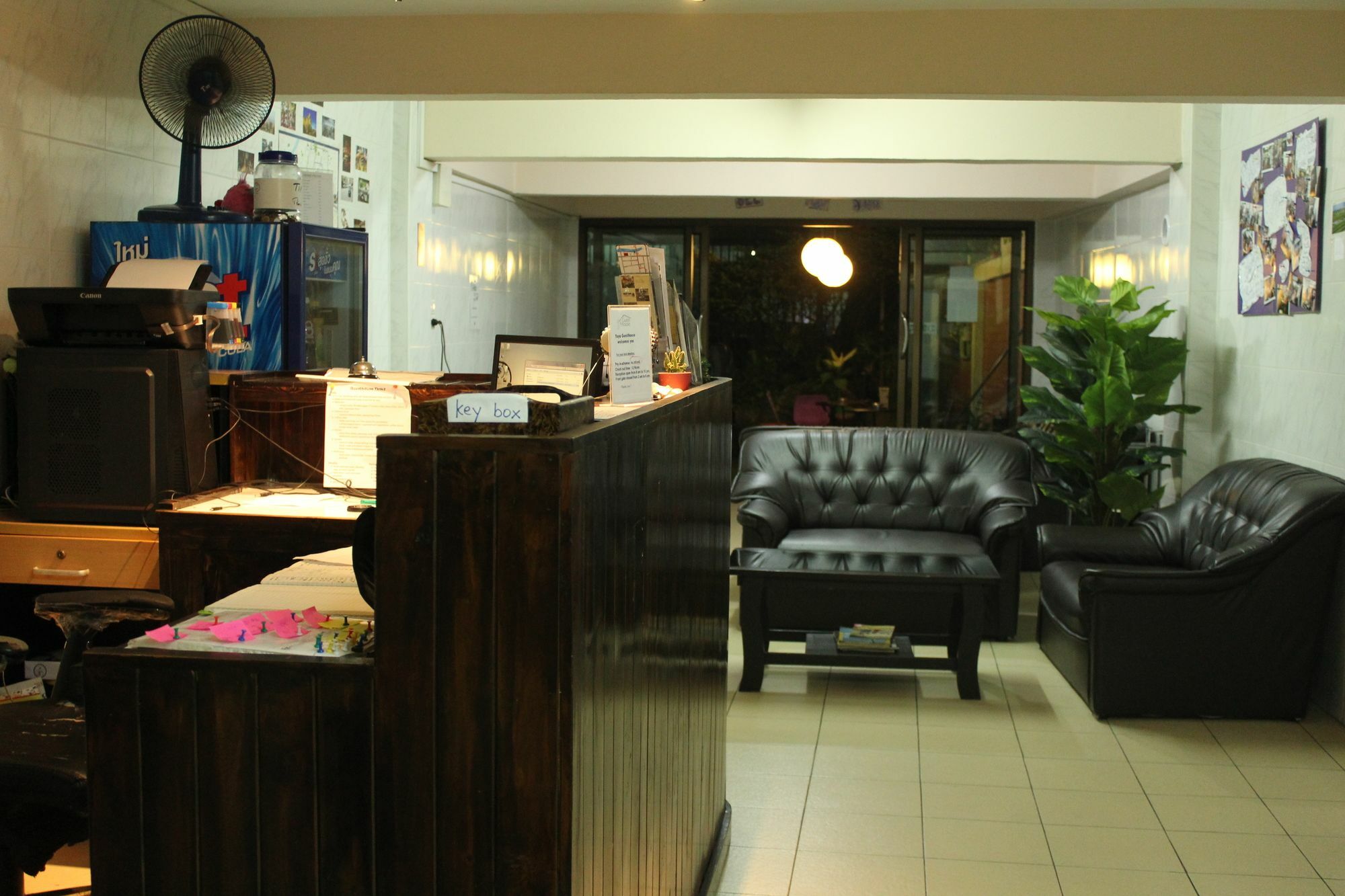 Yaya Guesthouse Bangkok Exterior foto