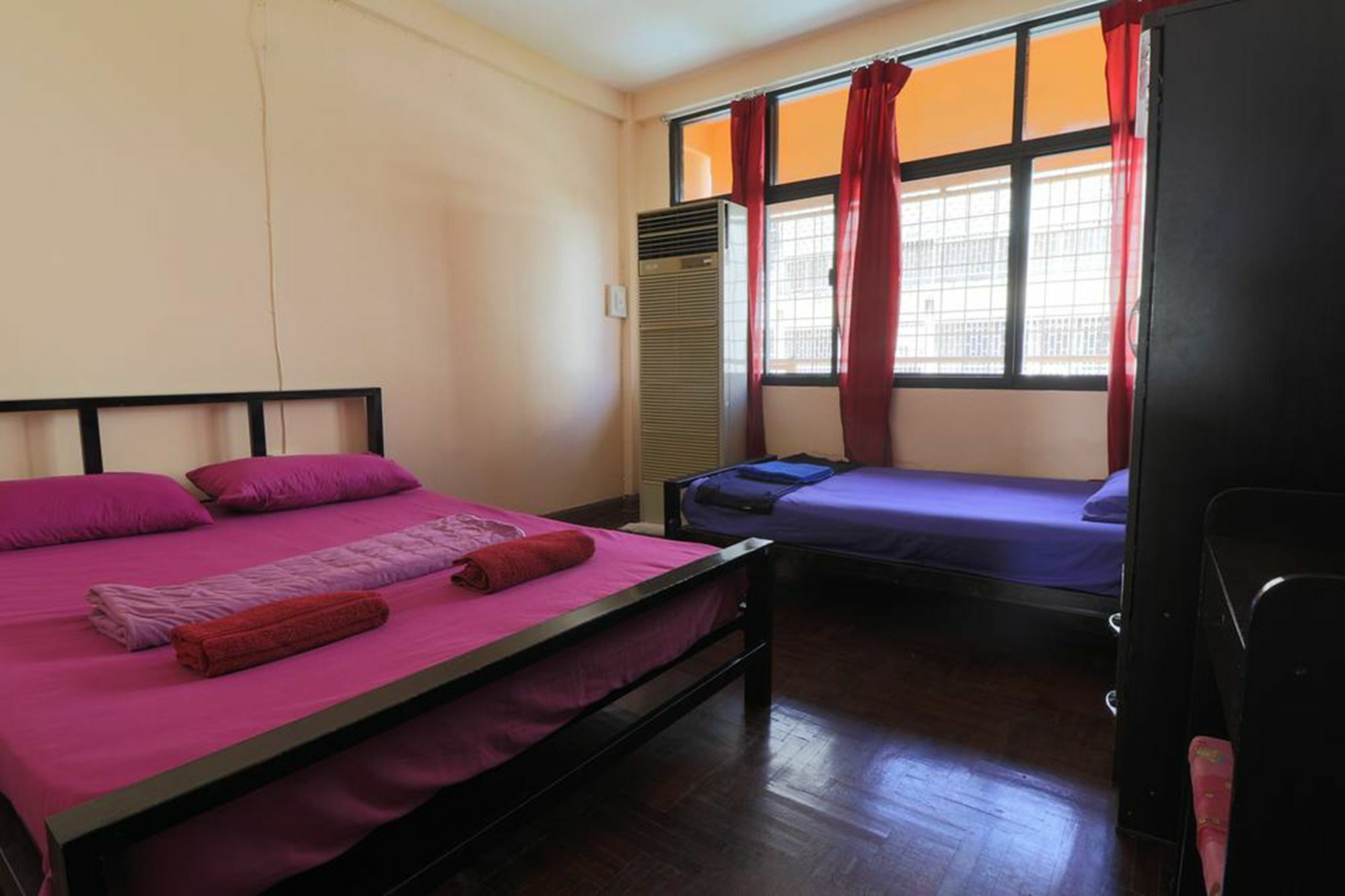 Yaya Guesthouse Bangkok Exterior foto